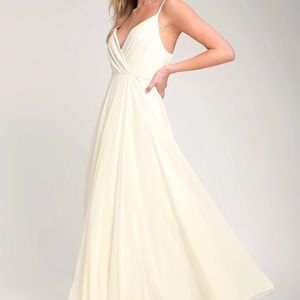 Lulus All About Love Ivory Maxi / Wedding / Bridal Dress